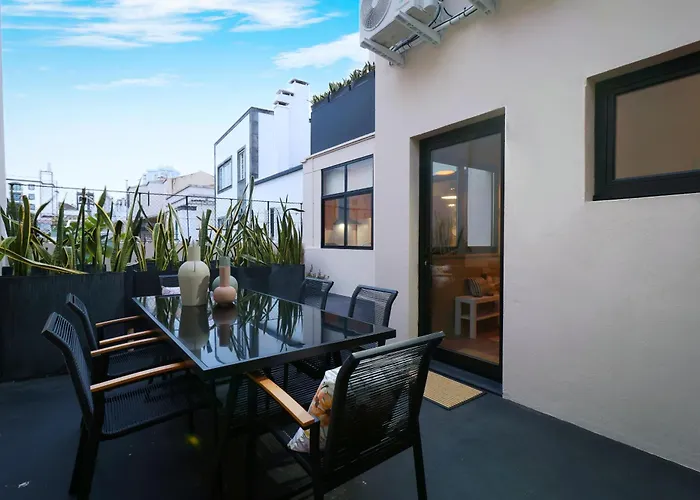 아파트 Espaco Calheta *